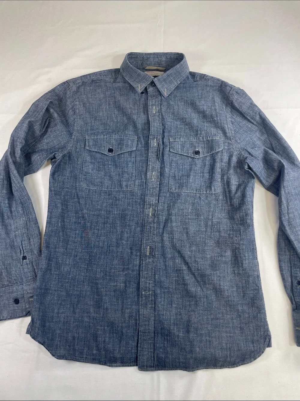 Banana Republic Chambray Denim Button-Down Blue M